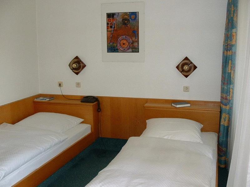 Hotel Koch Maingau Obertshausen Oda fotoğraf